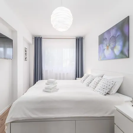 Seaside Breeze Stylish Apartment Balcony & Parking By Noclegi Renters Misdroy Exterior foto