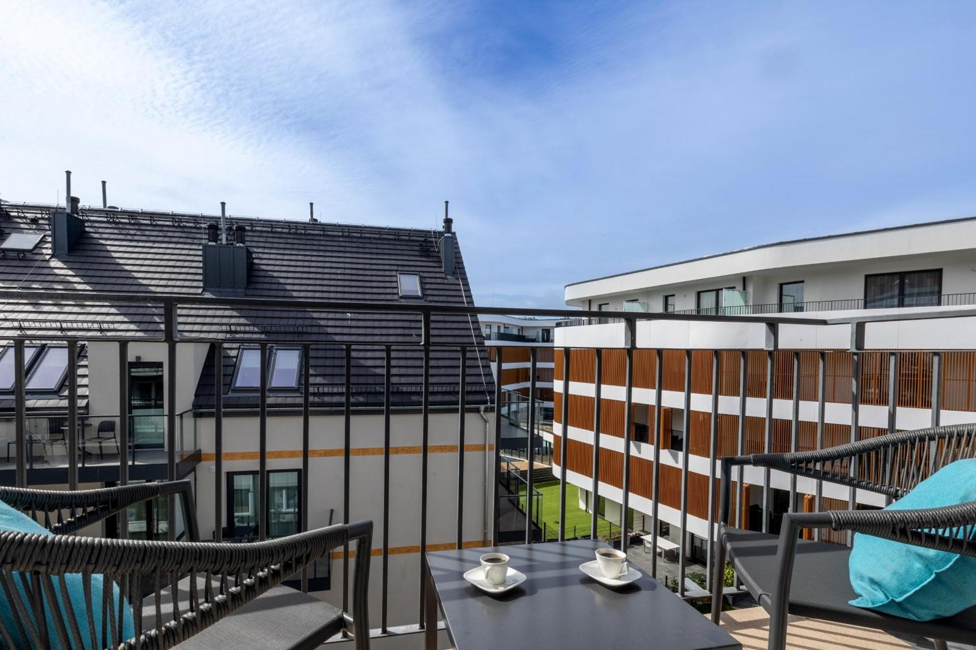 Seaside Breeze Stylish Balcony & Parking By Renters Misdroy